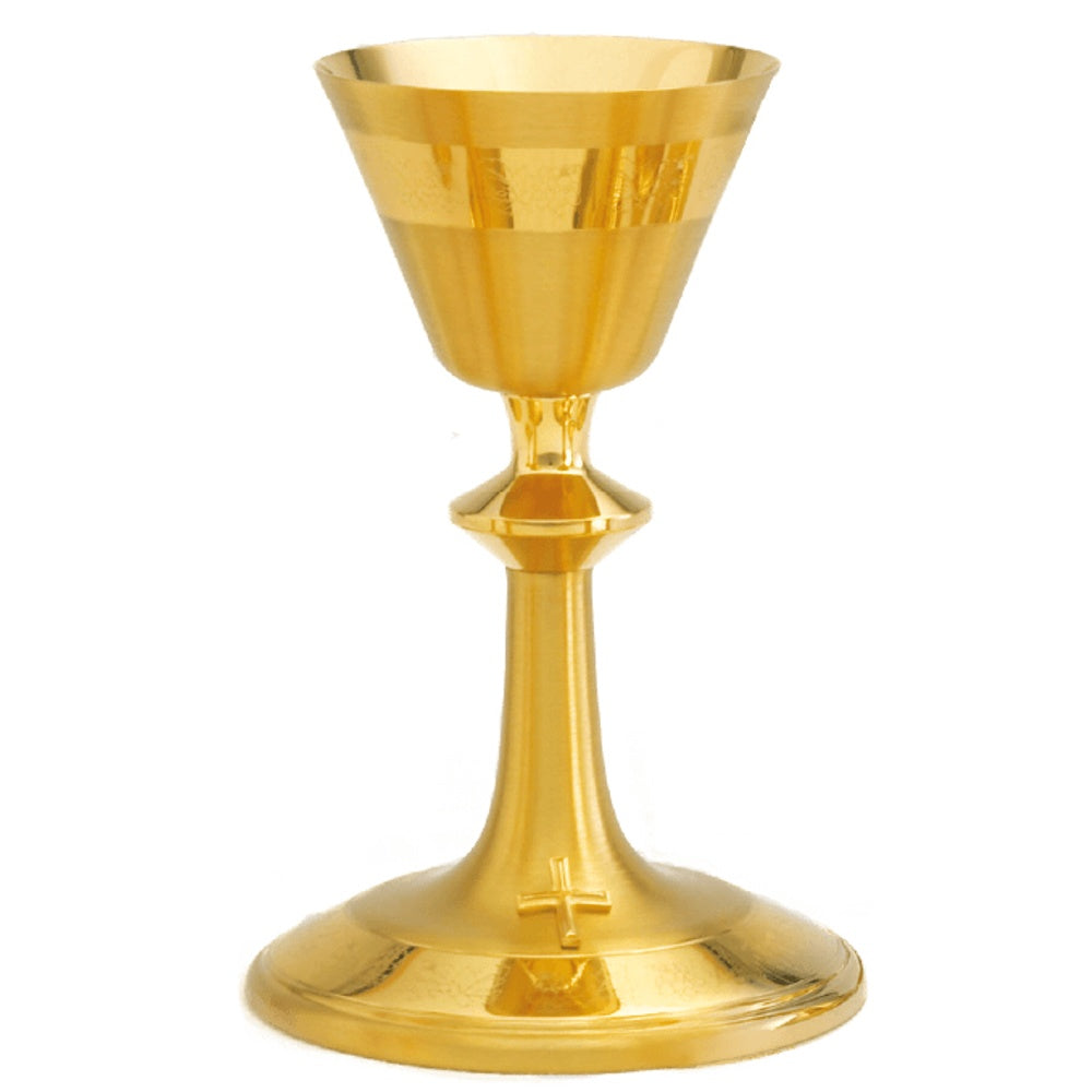Ciborium w/engraved design