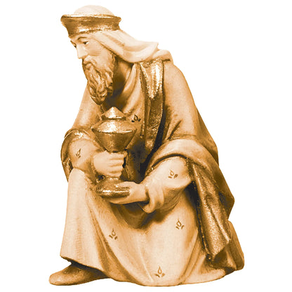 Caspar kneeling - Maple Wood