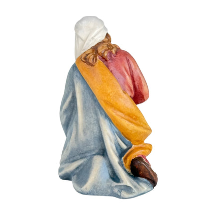 Kneeling Mary in prayer - Maple Wood