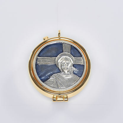 Jesus with Cross 15 Capacity Pyx