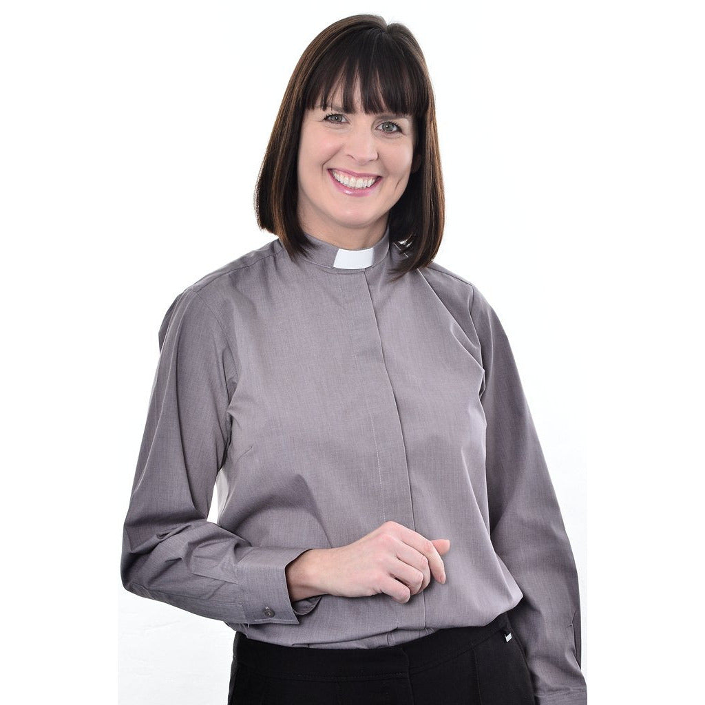 Women's 1 Inch Tunnel Collar Clerical Shirt