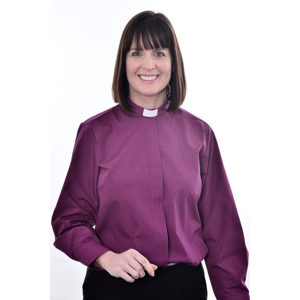 Women's 1 Inch Tunnel Collar Clerical Shirt