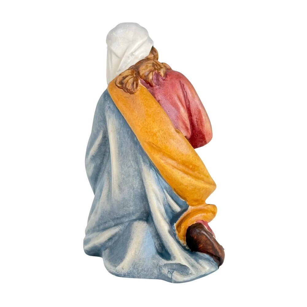 Kneeling Mary in prayer - Maple Wood