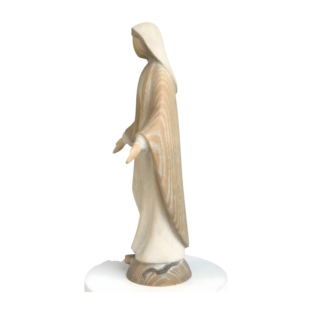 Modern Miraculous Madonna – Val Gardena Wood Carving
