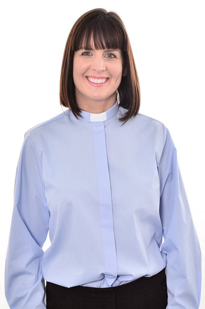 Women's 1 Inch Tunnel Collar Clerical Shirt